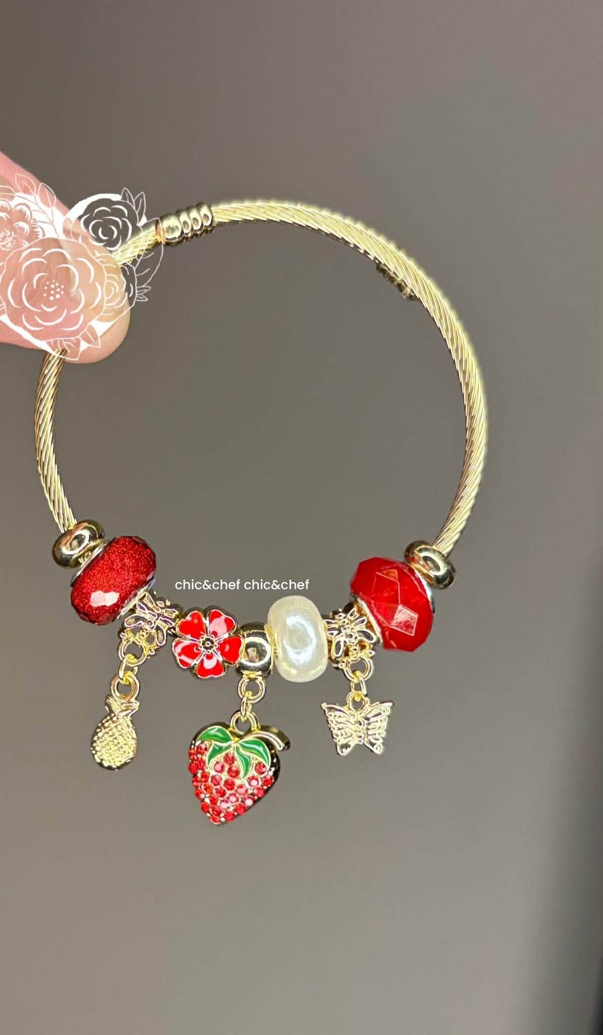 Women's Accessories - Bangle with Charms